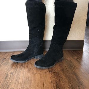 Women’s boots